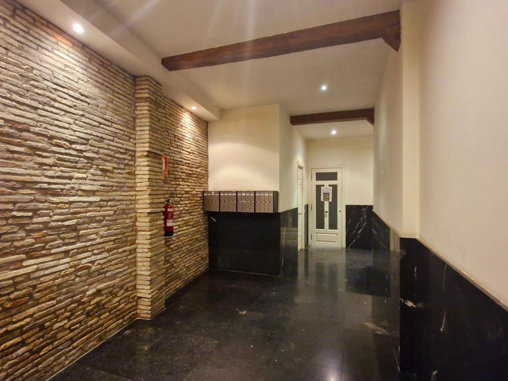 Lux Wood Loft With Air Con & Lift Leilighet Logroño Eksteriør bilde